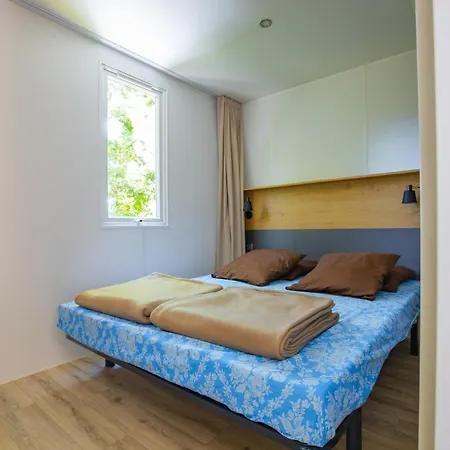 Taxo Les Pins - Maeva مكان تخييم أرجيليه- سور- مير