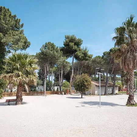 مكان تخييم Taxo Les Pins - Maeva أرجيليه- سور- مير